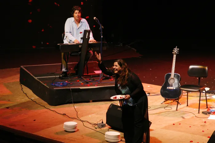 Com Laiki Kompania no Teatro Guaíra